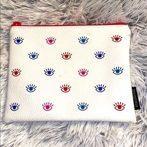 MACY’S BEAUTY MAKEUP BAG